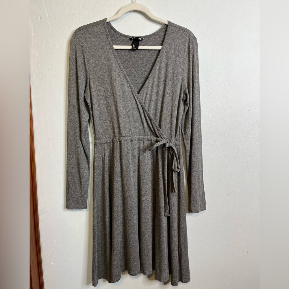 H&M Basic Gray Faux Wrap Dress Tie Waist Long Sleeves M VGUC